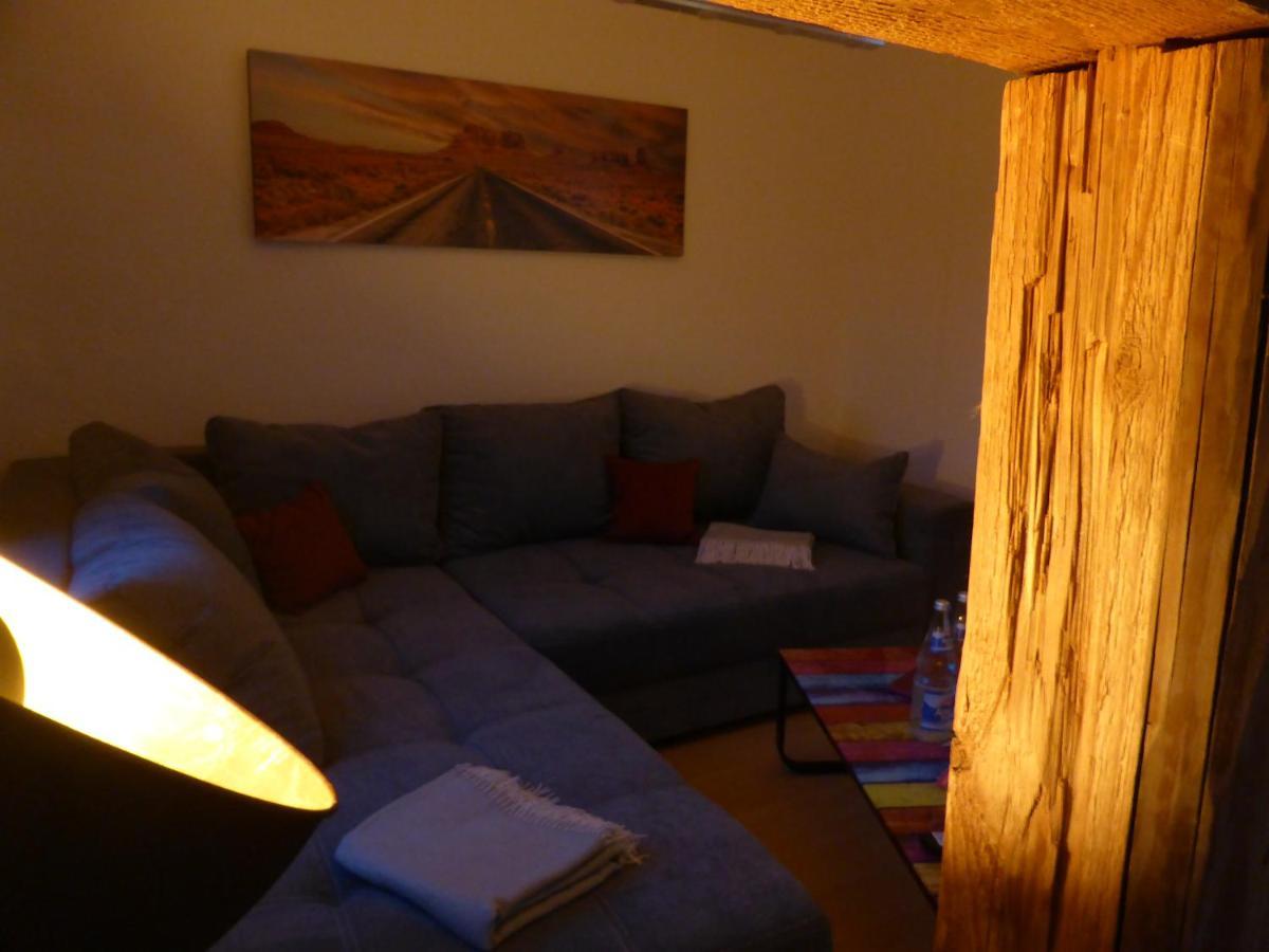 Jena City Apartment, Balkon, Sonnig, Wifi, Parkplaetze, Naehe Zentrum Buitenkant foto