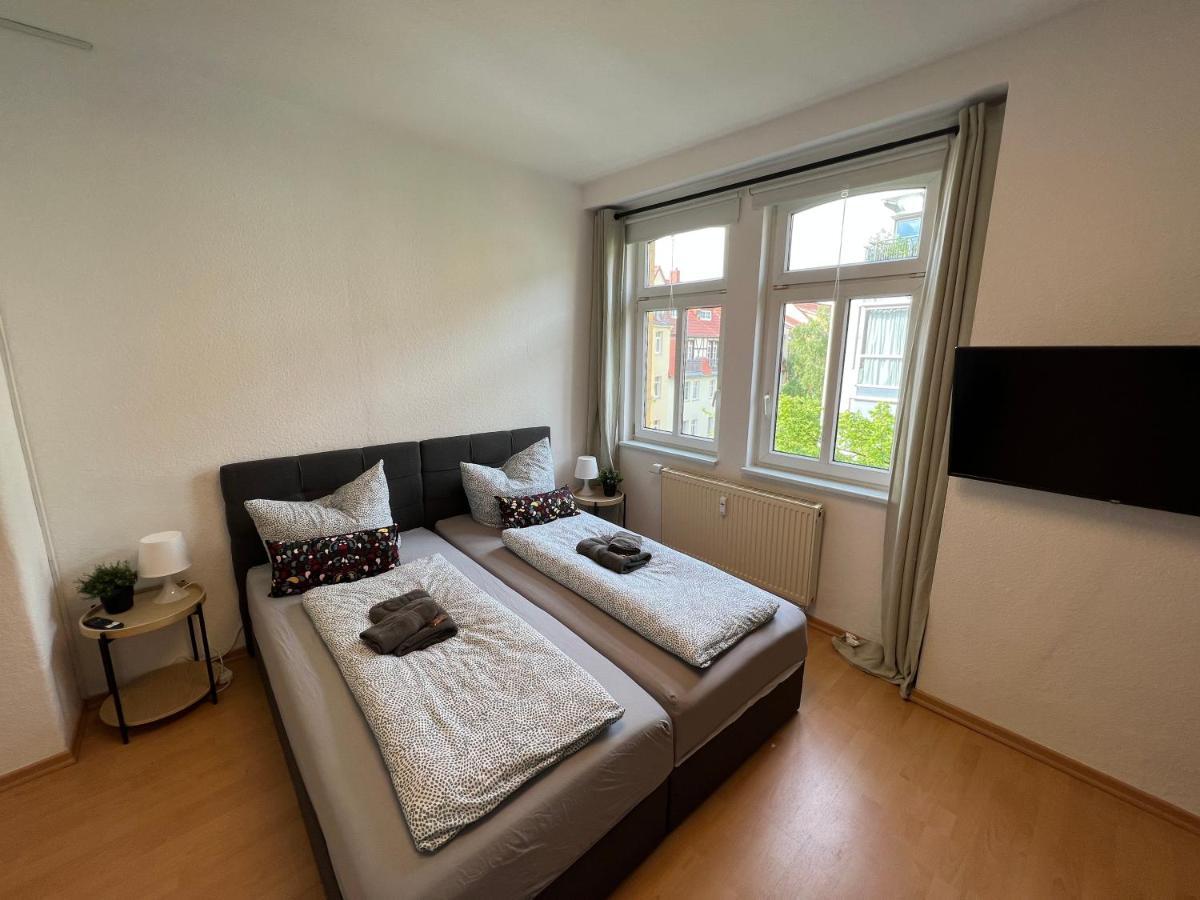Jena City Apartment, Balkon, Sonnig, Wifi, Parkplaetze, Naehe Zentrum Buitenkant foto